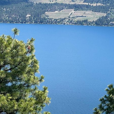 La Casa Lakeside Resort - Amazing Panoramic View Lakeside House With Pools, Hot Tubs & More! Kelowna Exterior photo